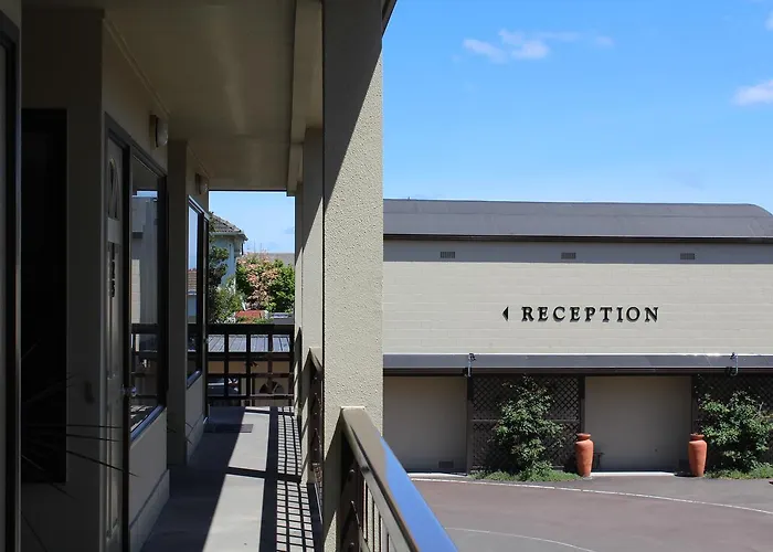 Rose City Motel